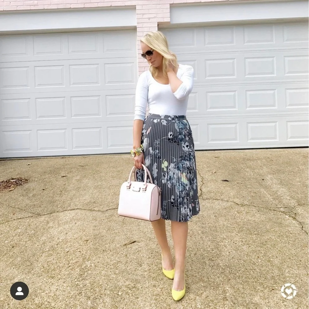 Accordion pleated midi skirt - Picture 1 of 7